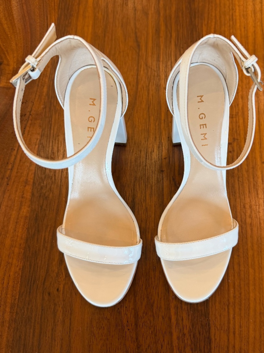M. Gemi White Patent Leather Opened Toe Heel w/ ankle strap SZ 6 Used but great